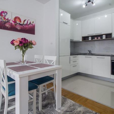 Iskra Apartment Banja Luka Ngoại thất bức ảnh